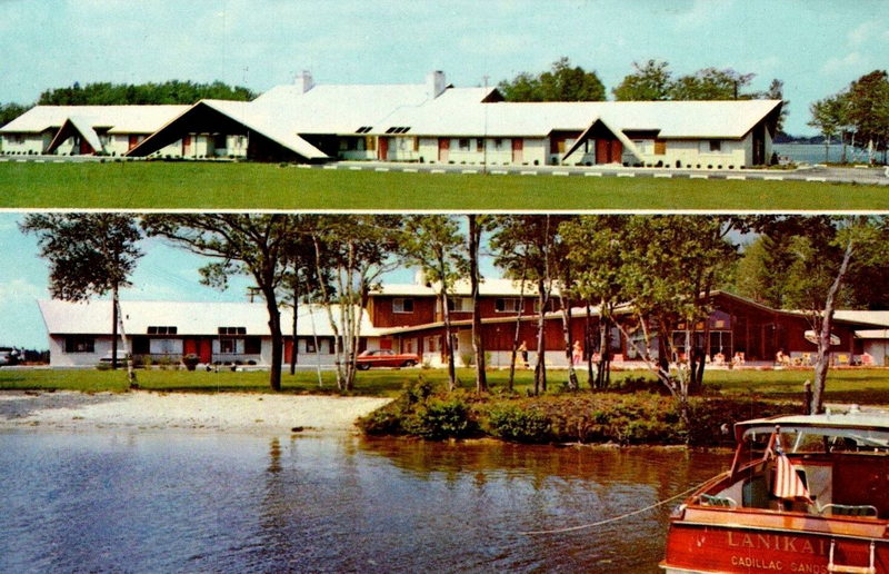 Lake Cadillac Resort (Cadillac Sands Resort) - Vintage Postcard